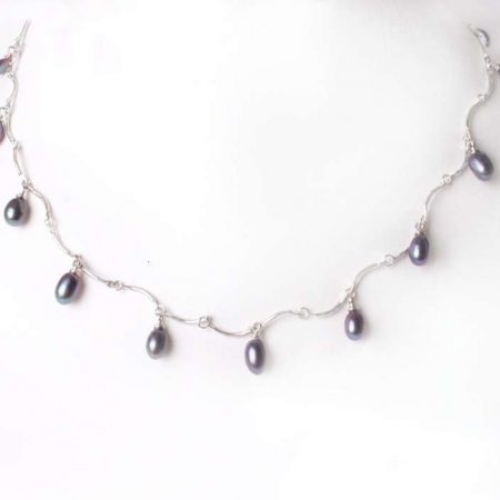 Freshwater Pearl Necklace ( grey)